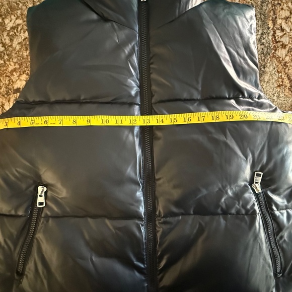 Calvin Klein Puffer Vest for Men Size Size L Black - Picture 9 of 9